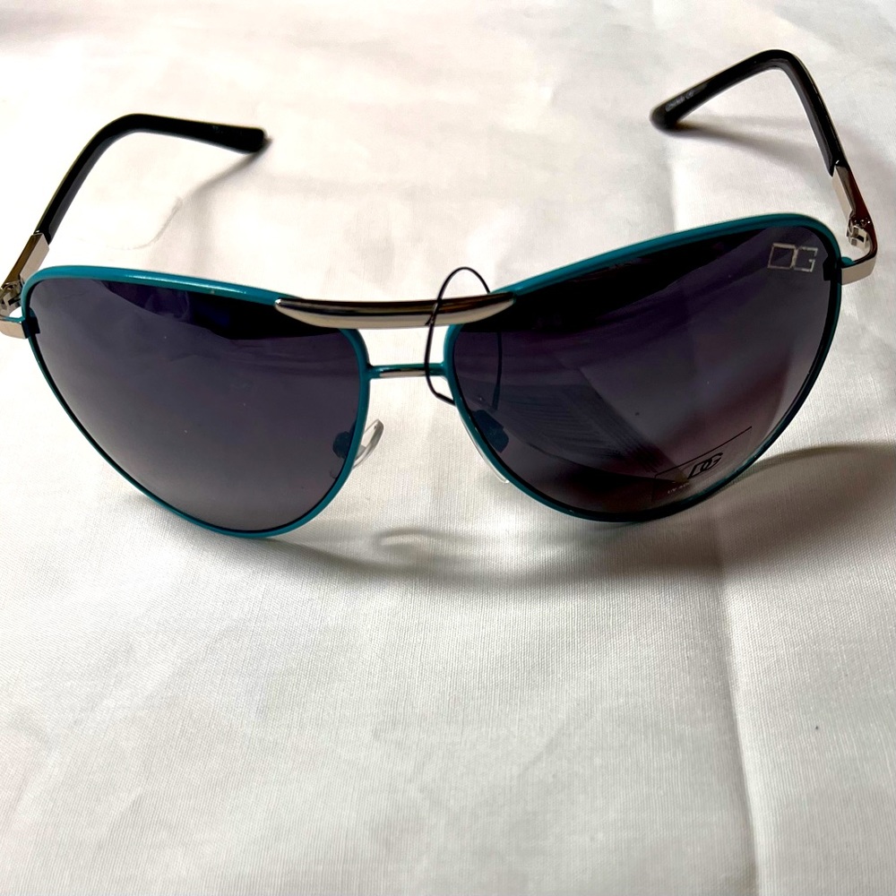 Aviator sunglasses UV protection Blue wire frame